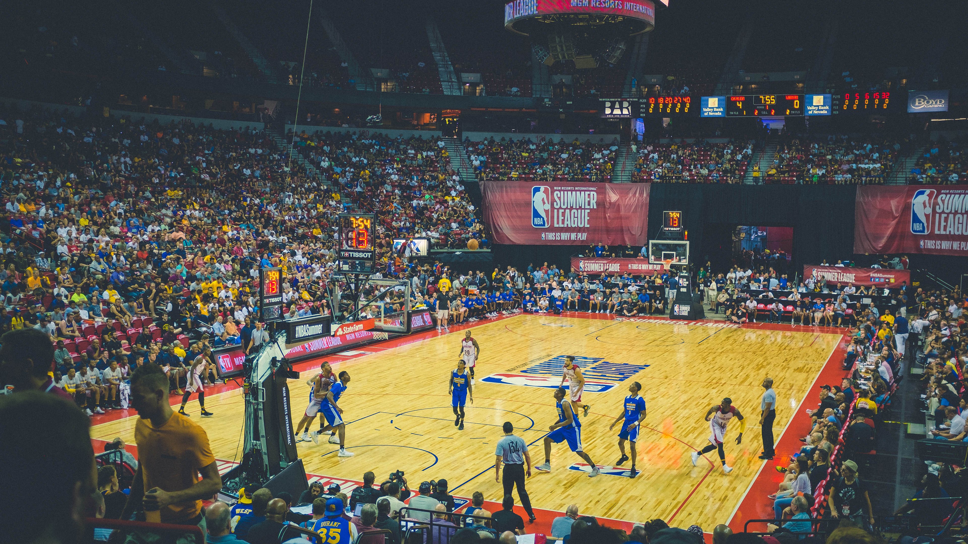 武磊复出首秀出彩，北京国安主场鏖战明尼苏达森林狼，豪取16连胜的简单介绍